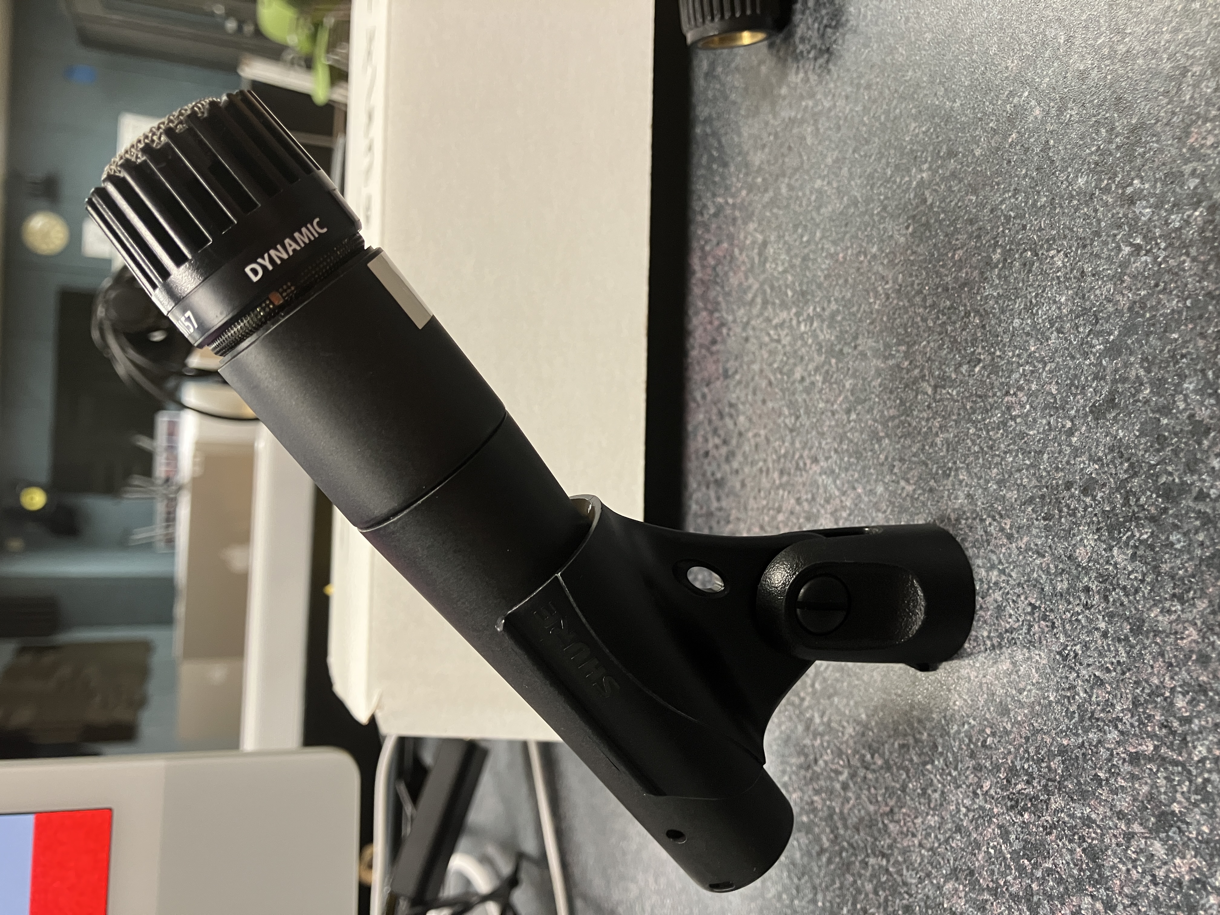A good fit between clip and mic is safer for the equipment.
